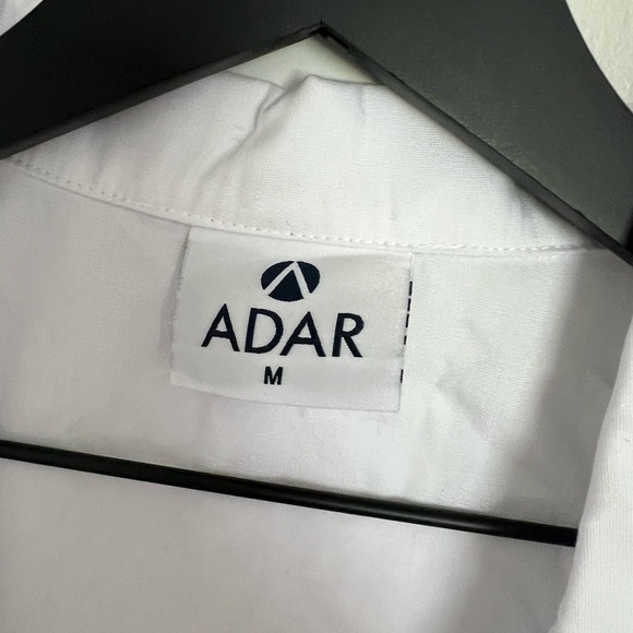 Lab/white coat - Picture 3 of 4